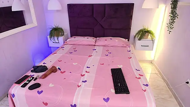 Sofiawonderr online show from 23, 5, 2026