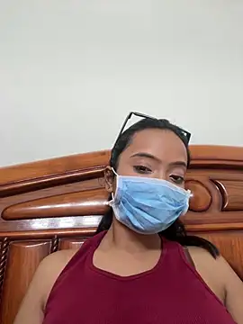 livia dolls online show from 1, 6, 2026