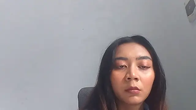 Snapshot of KristieOrtmann chatting on 27, 5, 2026 KristieOrtmann online show from 27, 5, 2026
