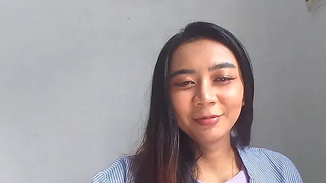 Snapshot of KristieOrtmann chatting on 28, 5, 2026 KristieOrtmann online show from 28, 5, 2026