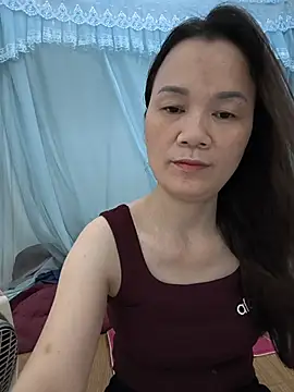 Lye lovely online show from 15, 7, 2026