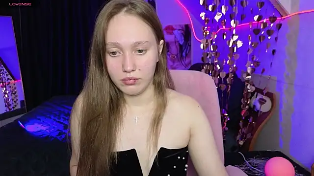 Snapshot of TinaShelton chatting on 11, 7, 2026 TinaShelton online show from 11, 7, 2026