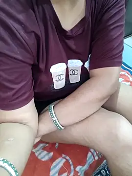 Snapshot of Resmii_Biju chatting on 15, 6, 2026 Resmii Biju online show from 15, 6, 2026