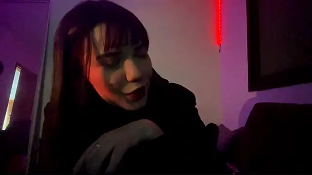 Snapshot of AudrySchwaller chatting on 9, 6, 2026 AudrySchwaller online show from 9, 6, 2026
