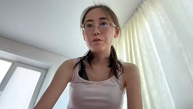 Snapshot of VickieTrudo chatting on 16, 7, 2026 VickieTrudo online show from 16, 7, 2026