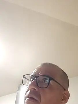 Gaceru01006 online show from 11, 7, 2026