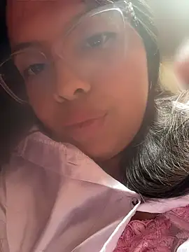 Snapshot of HannieBeautie chatting on 25, 6, 2026 HannieBeautie online show from 25, 6, 2026
