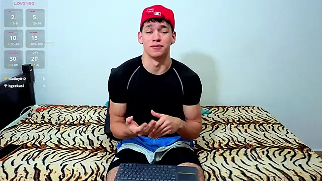 Luke Muscle online show from 18, 6, 2026