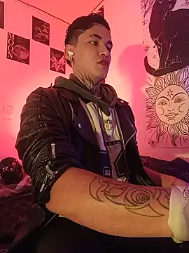 Snapshot of AlecBanne_ chatting on 18, 7, 2026 AlecBanne online show from 18, 7, 2026