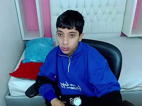 Snapshot of jl_brayan12 chatting on 23, 5, 2026 jl brayan12 online show from 23, 5, 2026