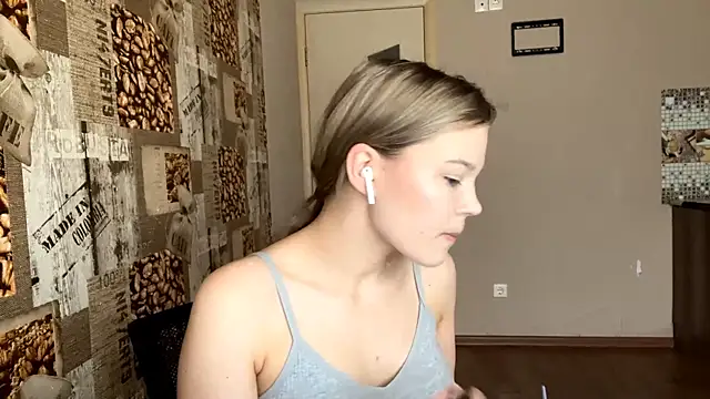 HellyRay online show from 28, 5, 2026