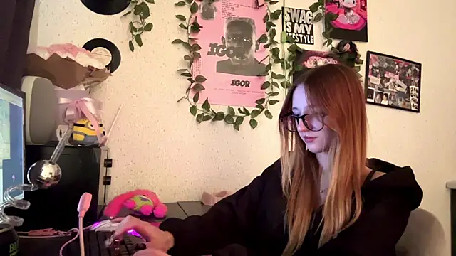 Snapshot of Sunshine_Kira chatting on 30, 5, 2026 Sunshine Kira online show from 30, 5, 2026