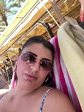 Snapshot of Velvet_Lifa chatting on 8, 7, 2026 Velvet Lifa online show from 8, 7, 2026