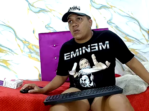 Snapshot of stevenmeggan chatting on 24, 5, 2026 stevenmeggan online show from 24, 5, 2026