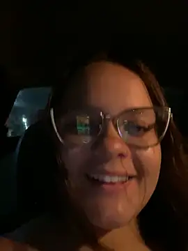 Laryssinha 69 online show from 16, 6, 2026