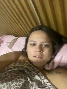 Laryssinha 69 online show from 30, 6, 2026