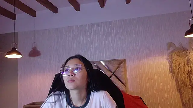 Snapshot of adaira31 chatting on 1, 6, 2026 adaira31 online show from 1, 6, 2026