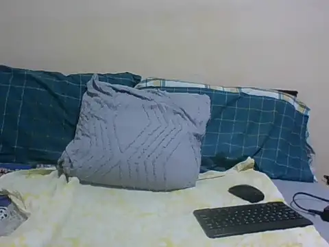 Snapshot of Applecute254 chatting on 7, 7, 2026 Applecute254 online show from 7, 7, 2026