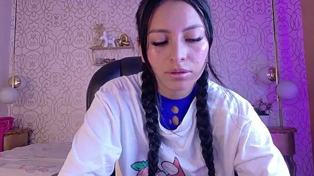 Laurengh  online show from 26, 5, 2026