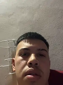 Snapshot of dariorivero10 chatting on 26, 5, 2026 dariorivero10 online show from 26, 5, 2026