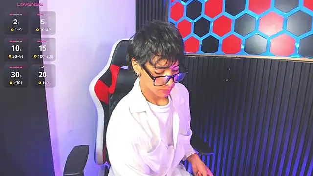 SantyFoxxs online show from 20, 6, 2026