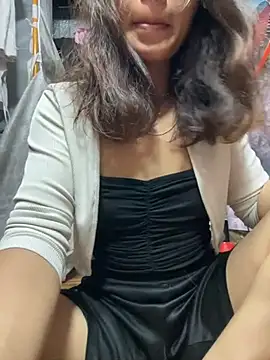GoodGirl Squirt online show from 13, 7, 2026