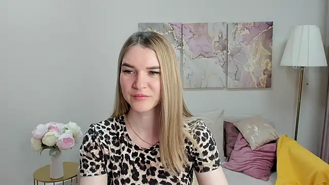 RoxyReignn online show from 30, 5, 2026