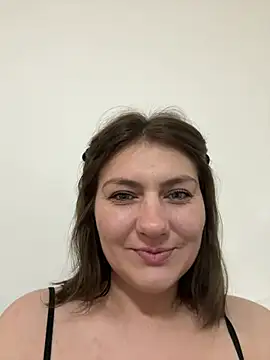 babyella13 online show from 18, 6, 2026