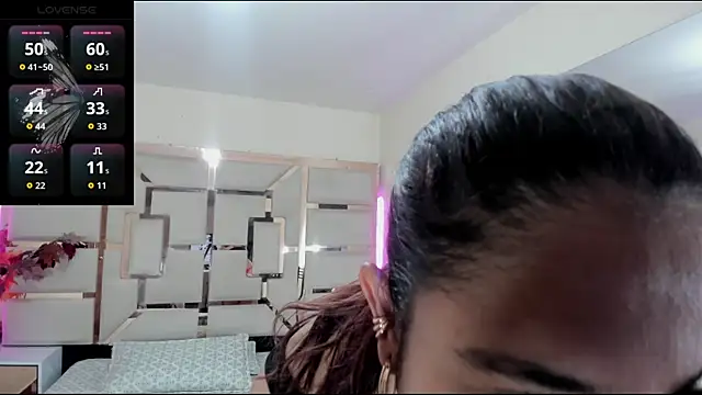 Snapshot of alma_alvares chatting on 23, 6, 2026 alma alvares online show from 23, 6, 2026