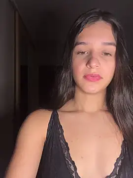 Snapshot of julhya_duarte chatting on 29, 5, 2026 julhya duarte online show from 29, 5, 2026