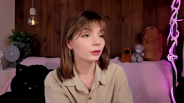 IvoryPesante online show from 12, 7, 2026