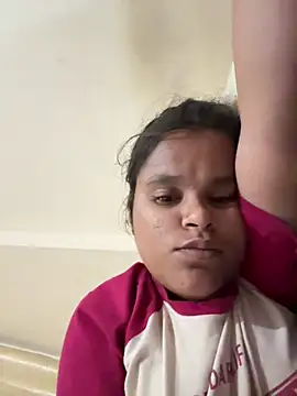 Snapshot of varsha_00 chatting on 30, 5, 2026 varsha 00 online show from 30, 5, 2026