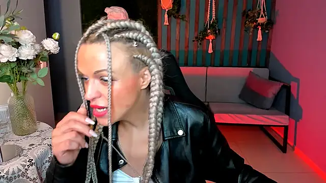 Snapshot of DianaRosi chatting on 29, 5, 2026 DianaRosi online show from 29, 5, 2026