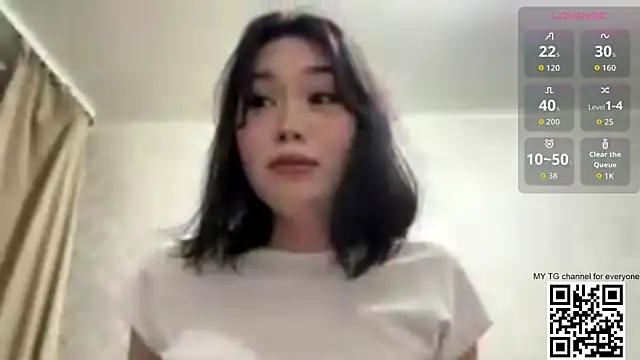 Snapshot of LilowNax chatting on 15, 7, 2026 LilowNax online show from 15, 7, 2026