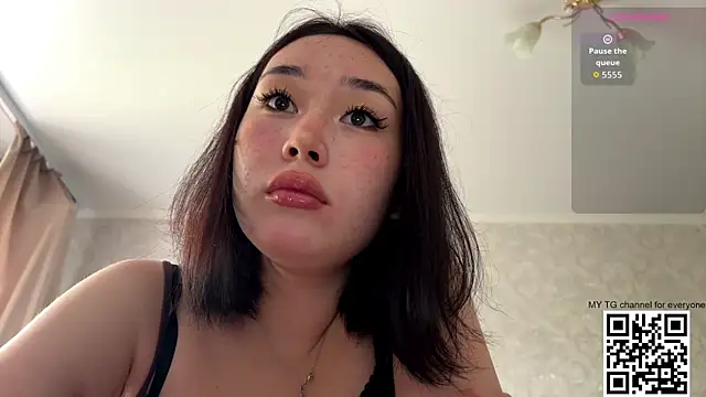 Snapshot of LilowNax chatting on 16, 7, 2026 LilowNax online show from 16, 7, 2026
