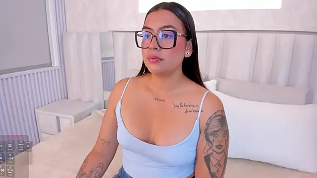 Snapshot of barbara_luxx chatting on 29, 5, 2026 barbara luxx online show from 29, 5, 2026