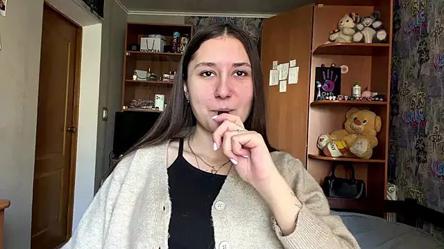 Snapshot of HoneyKittyk chatting on 28, 5, 2026 HoneyKittyk online show from 28, 5, 2026