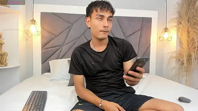 Snapshot of LiamBlake_ chatting on 28, 5, 2026 LiamBlake online show from 28, 5, 2026