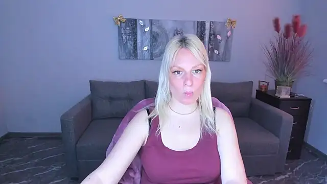 Snapshot of Lisa_Merritt chatting on 2, 6, 2026 Lisa Merritt online show from 2, 6, 2026