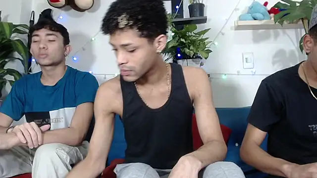 STRANGER BOYS online show from 26, 5, 2026
