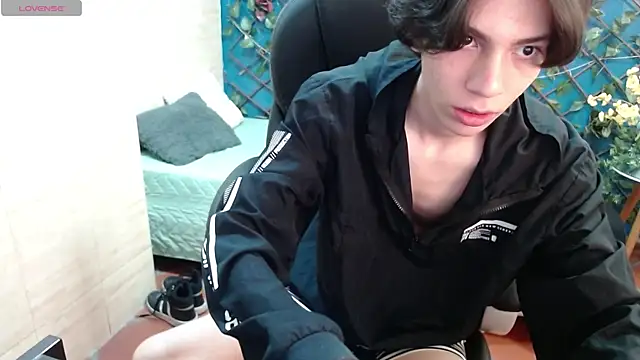 Snapshot of Julesx15 chatting on 1, 6, 2026 Julesx15 online show from 1, 6, 2026