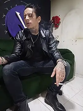 Snapshot of Valentino_dominusSexx chatting on 16, 7, 2026 Valentino dominusSexx online show from 16, 7, 2026