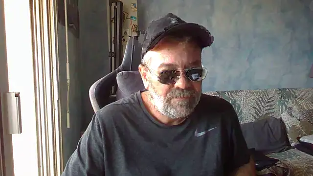 Snapshot of panda_06200 chatting on 2, 6, 2026 panda 06200 online show from 2, 6, 2026