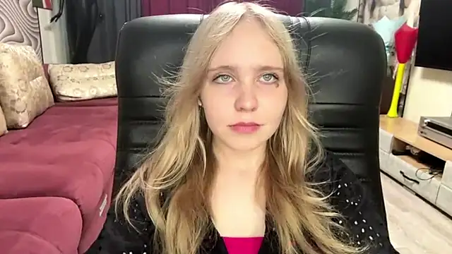 Snapshot of AnnyRocky chatting on 13, 7, 2026 AnnyRocky online show from 13, 7, 2026