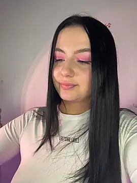 QueenL0la online show from 31, 5, 2026