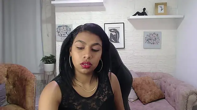 Snapshot of luna_sweet_tk chatting on 29, 5, 2026 luna sweet tk online show from 29, 5, 2026