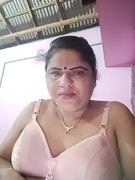 Snapshot of Maya_Vabi chatting on 12, 7, 2026 Maya Vabi online show from 12, 7, 2026