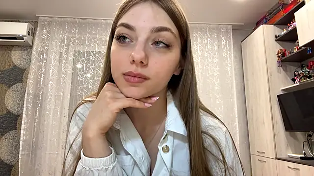 KateLew online show from 31, 5, 2026