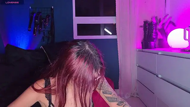Skadii  online show from 13, 6, 2026
