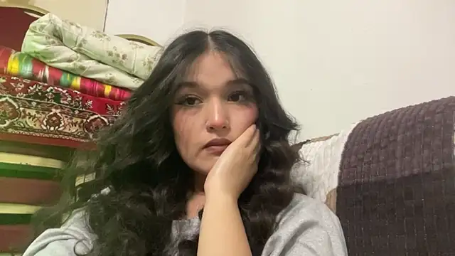 Snapshot of LisetteParajon chatting on 28, 5, 2026 LisetteParajon online show from 28, 5, 2026